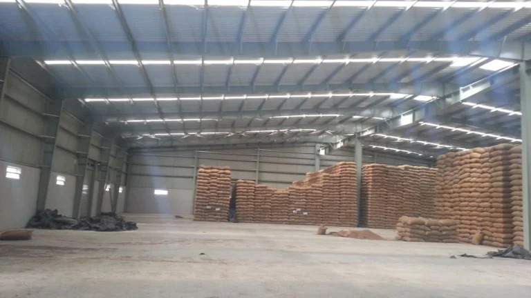 1,20,000 Sq.Ft. Warehouse for Rent in Kheda